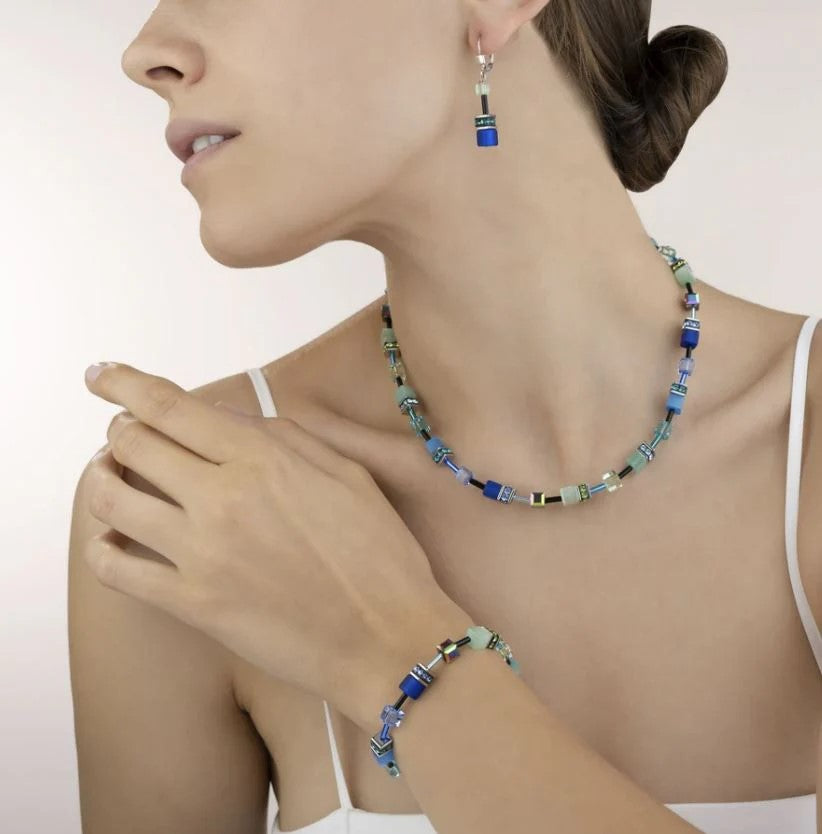 GEO CUBE BRIGHT BLUE NECKLACE 2838/10_0705